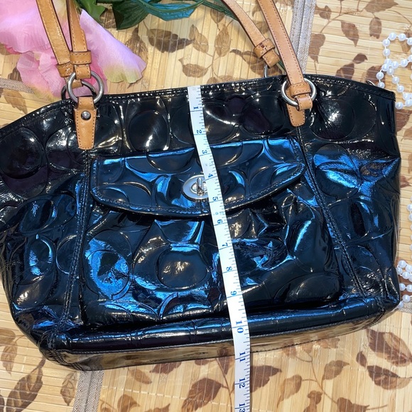 Coach Purse - Picture 11 of 11